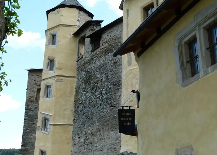 Hotel Schloss Wespenstein